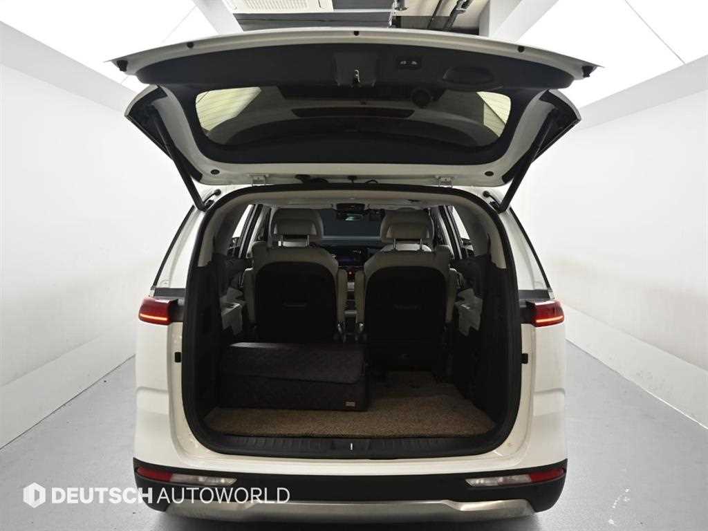 KIA Carnival 2023 Blanco - Importación desde Corea - HF Imports Iquique - Foto 19