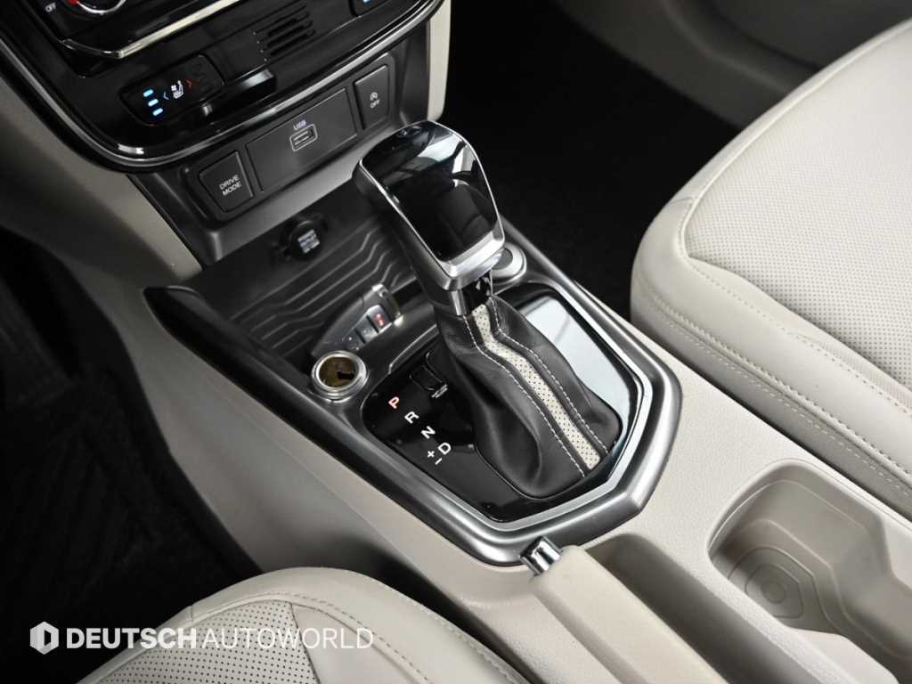 Ssangyong Tivoli - Vista 9