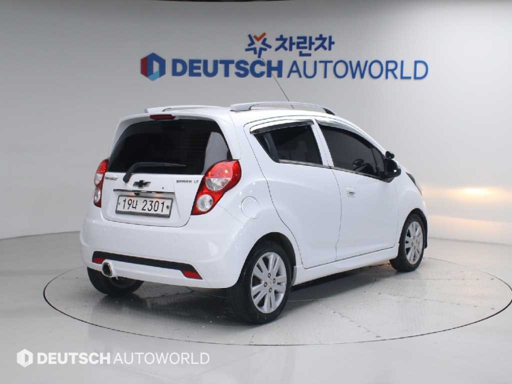 Chevrolet Spark - Vista 2