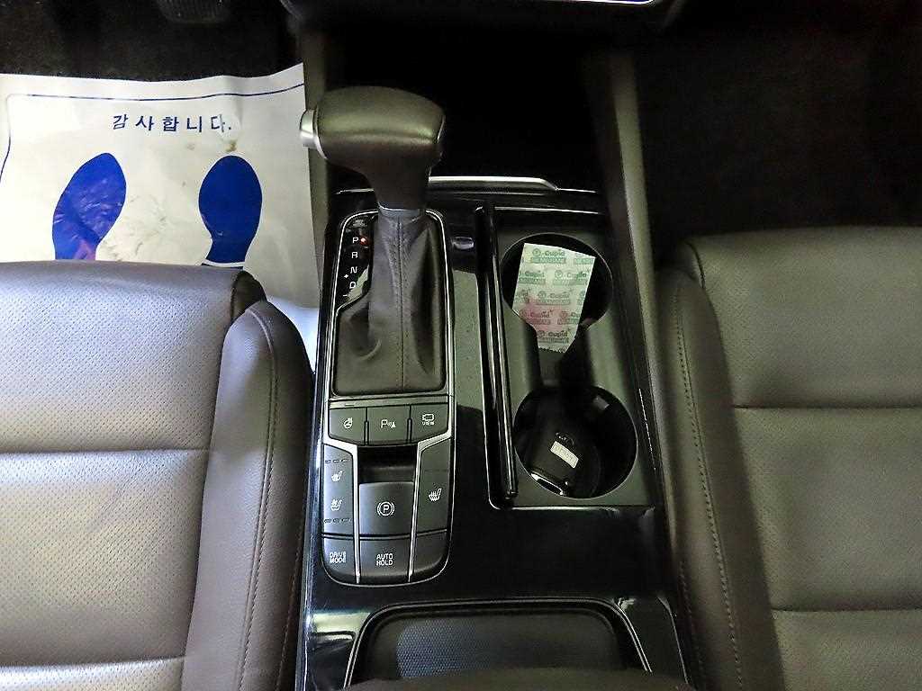 KIA K7 - Vista 12