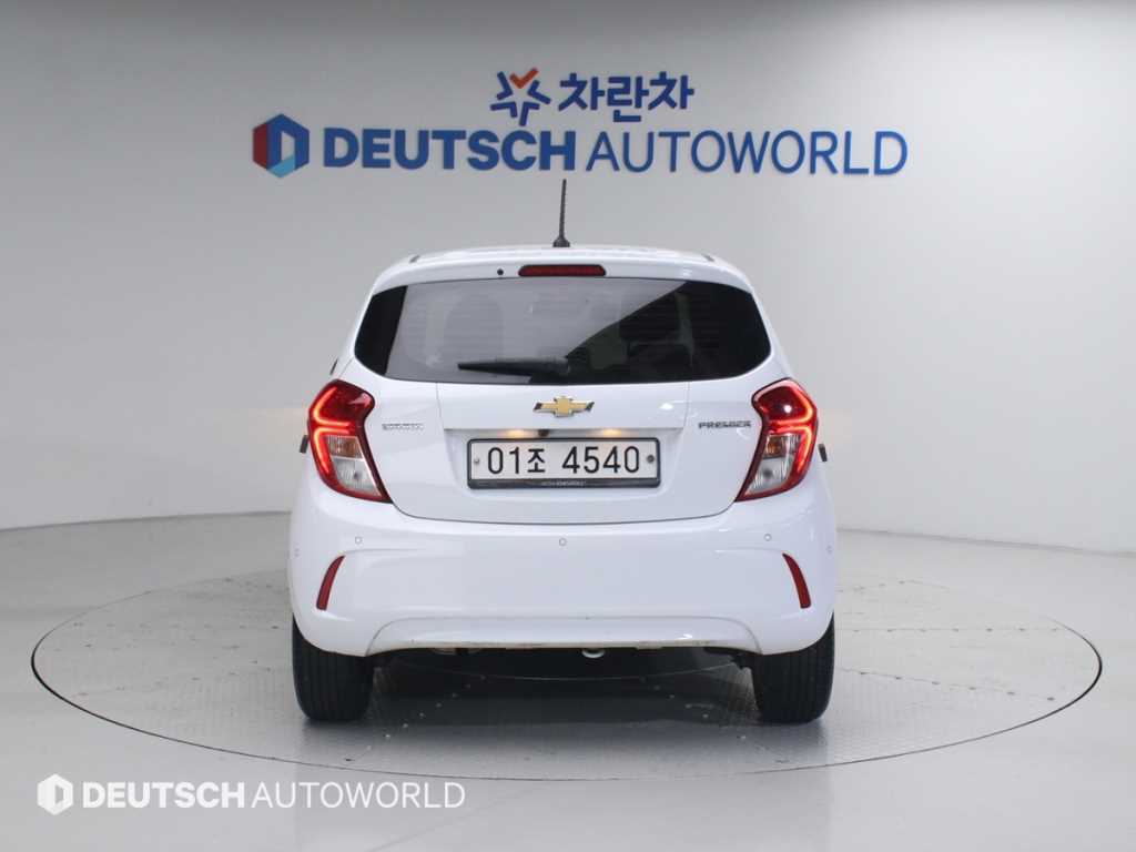 Chevrolet Spark - Vista 4