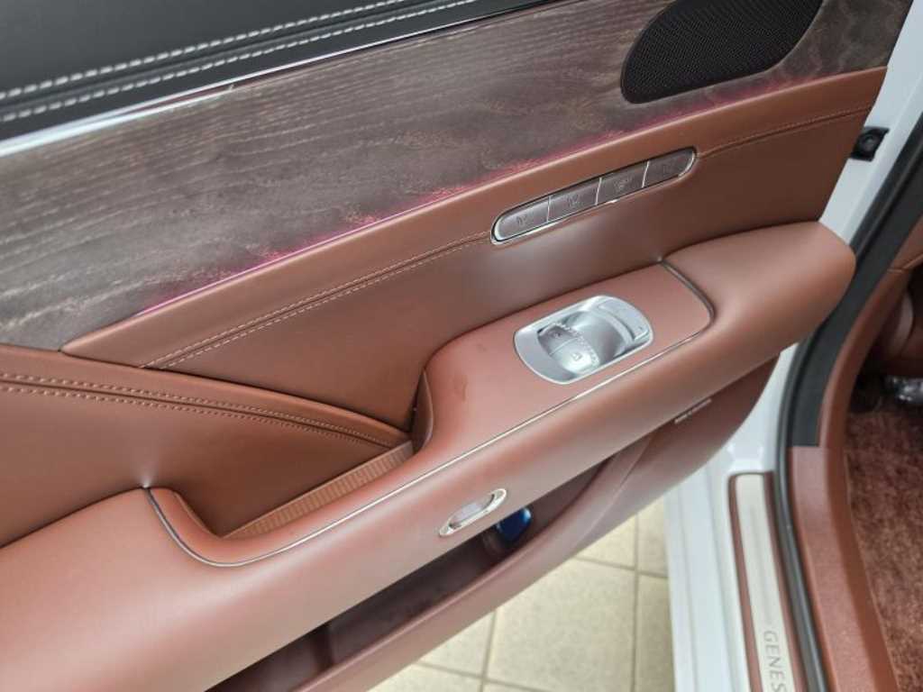 Genesis G90 2023 Blanco - Importación desde Corea - HF Imports Iquique - Foto 13