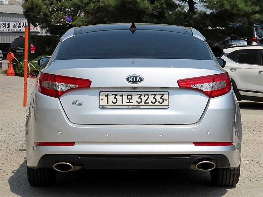 KIA K5 - Vista 4