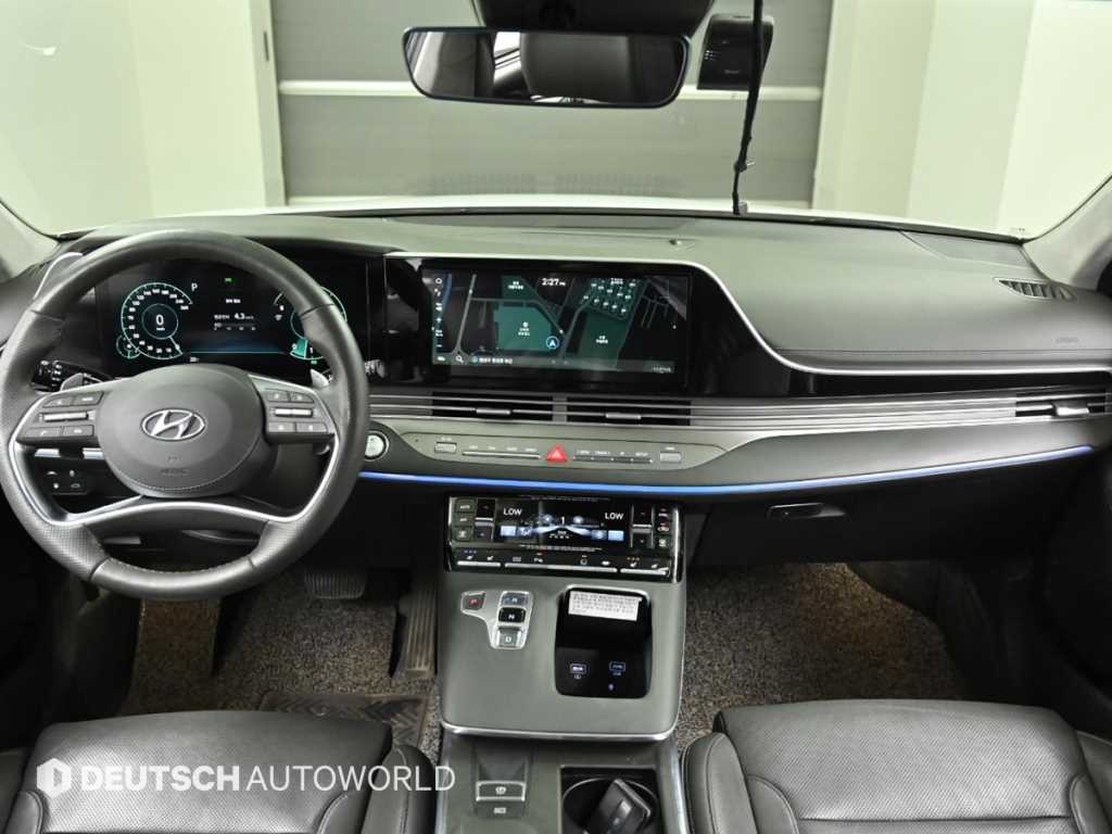 HYUNDAI Grandeur - Vista 8