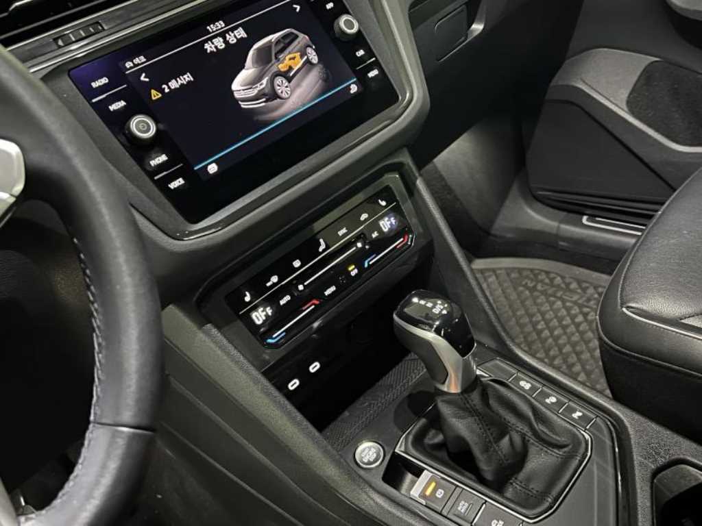 Volkswagen Tiguan - Vista 10