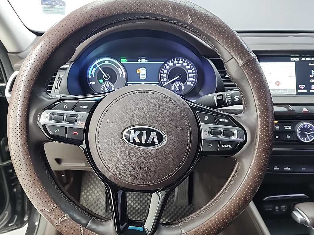 KIA K7 - Vista 9