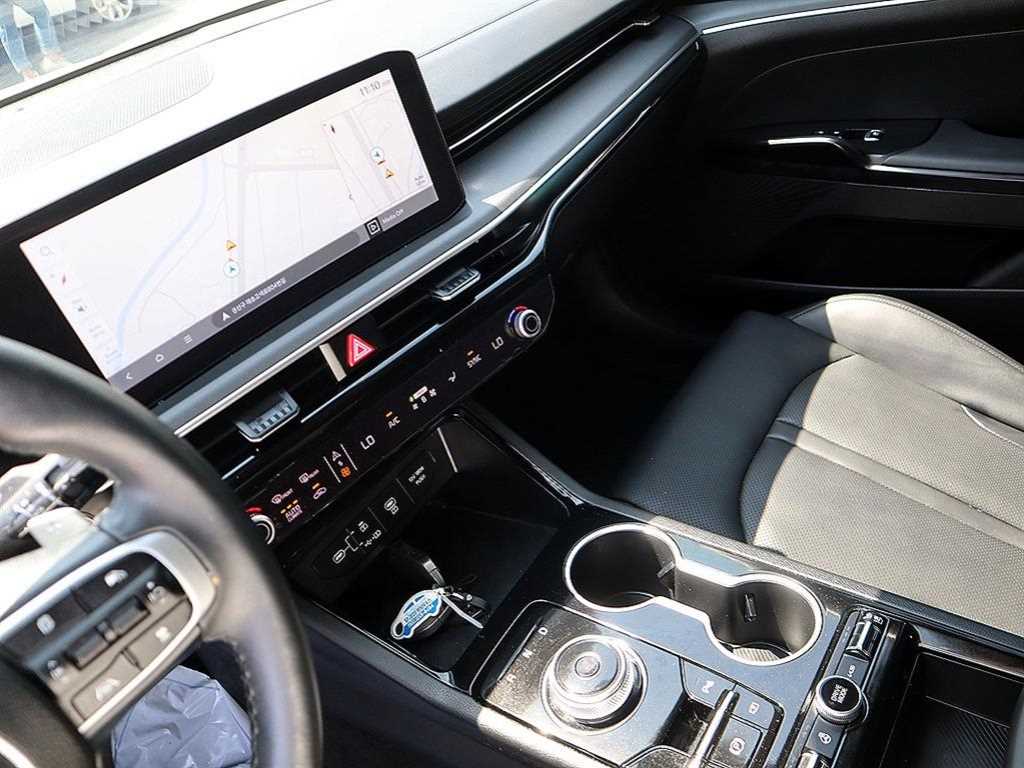 KIA K5 - Vista 10