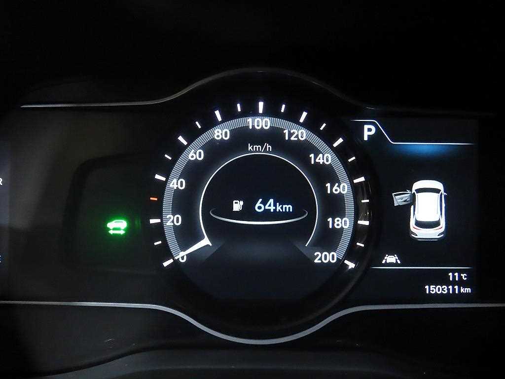 HYUNDAI Kona - Vista 9