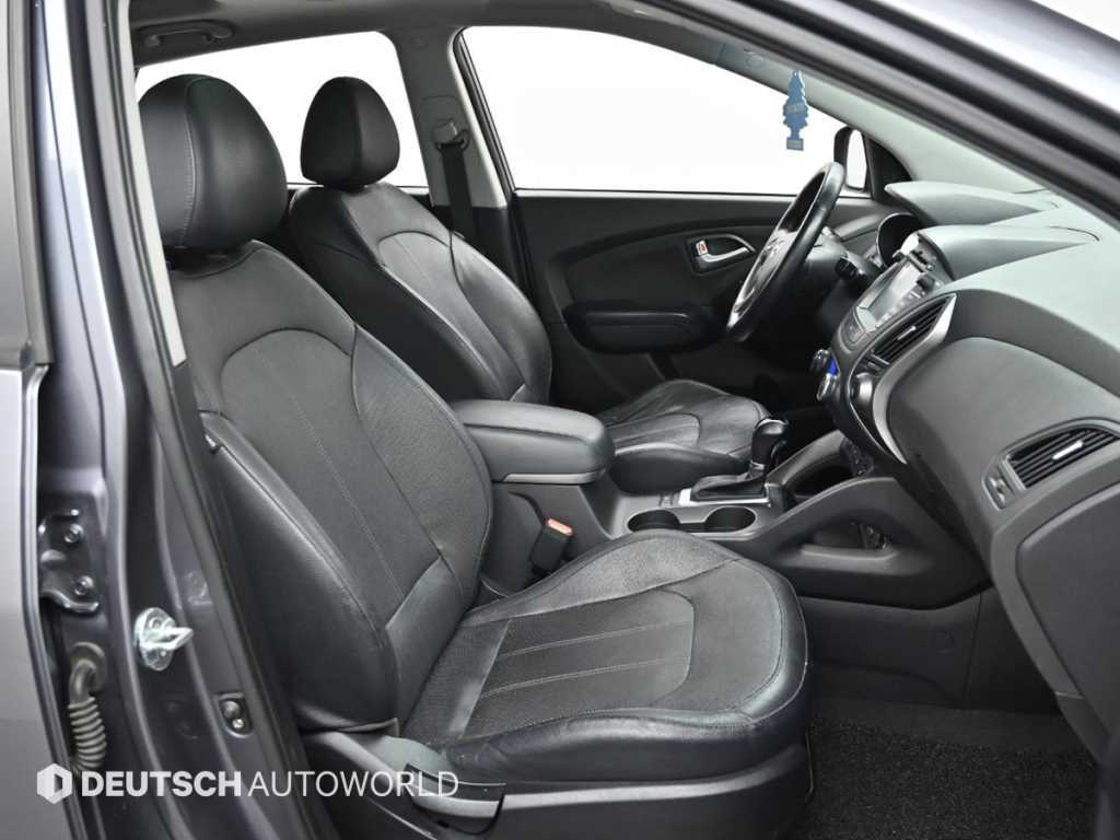 HYUNDAI Tucson - Vista 10