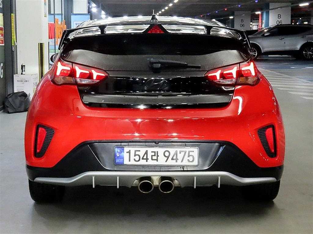 HYUNDAI Veloster - Vista 5