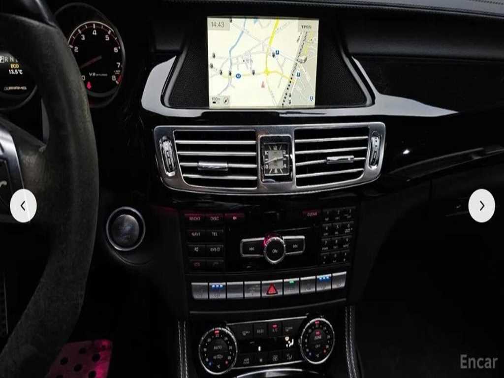 Mercedes Benz CLS Class - Vista 9