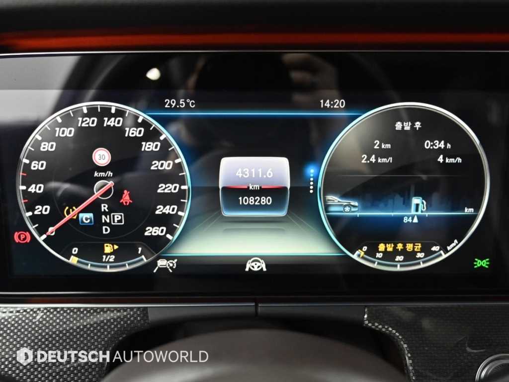 Mercedes Benz CLS Class - Vista 8