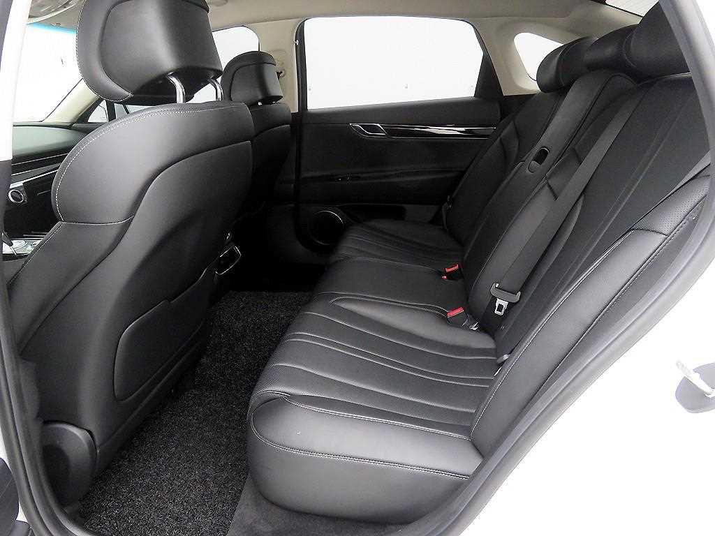 Genesis G80 - Vista 7
