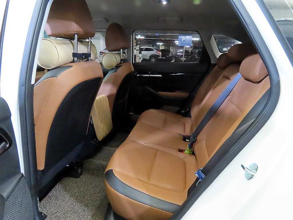 KIA Seltos - Vista 7