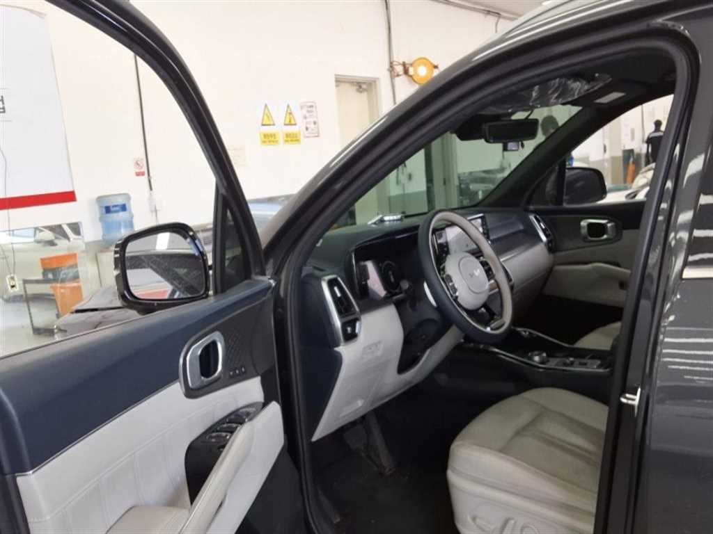 KIA Sorento - Vista 5