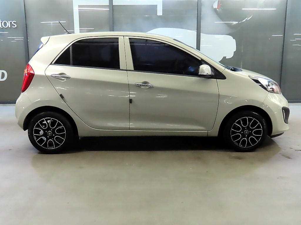 KIA Morning - Vista 3