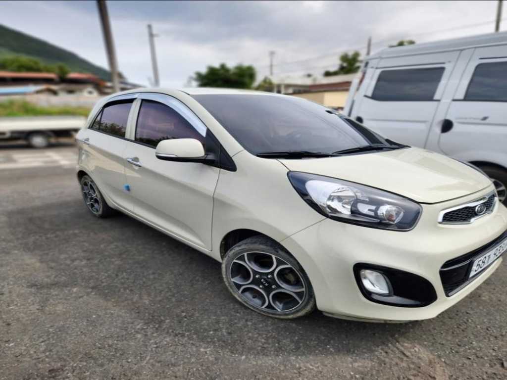 KIA Morning - Vista 4