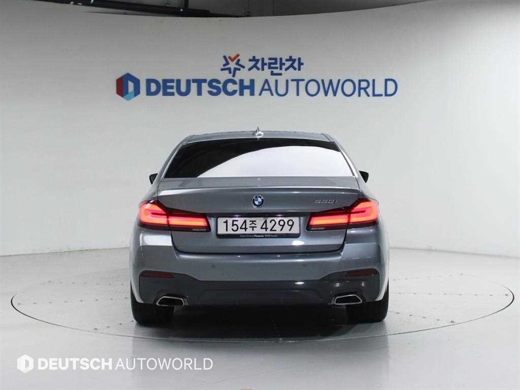 BMW 5 Series - Vista 4