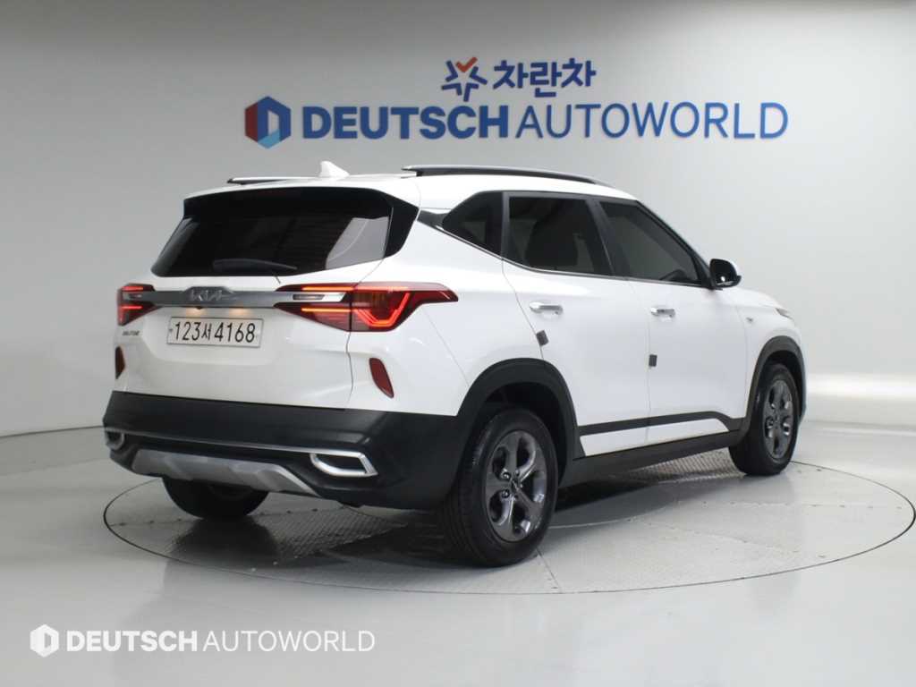 KIA Seltos - Vista 2