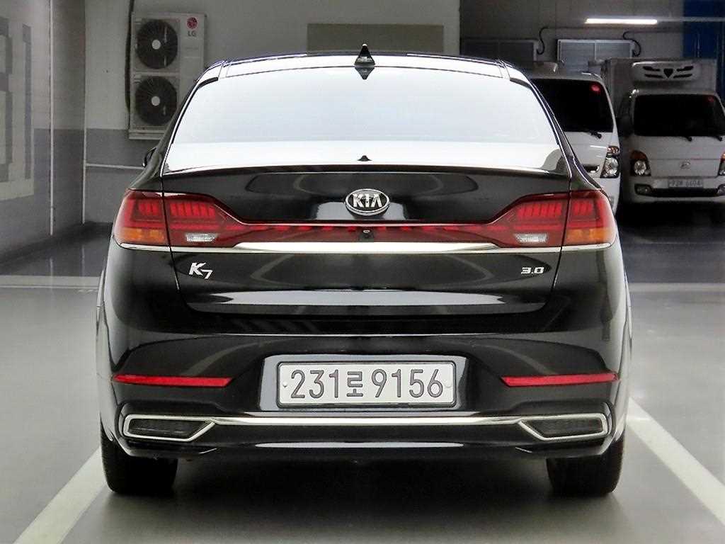 KIA K7 - Vista 3