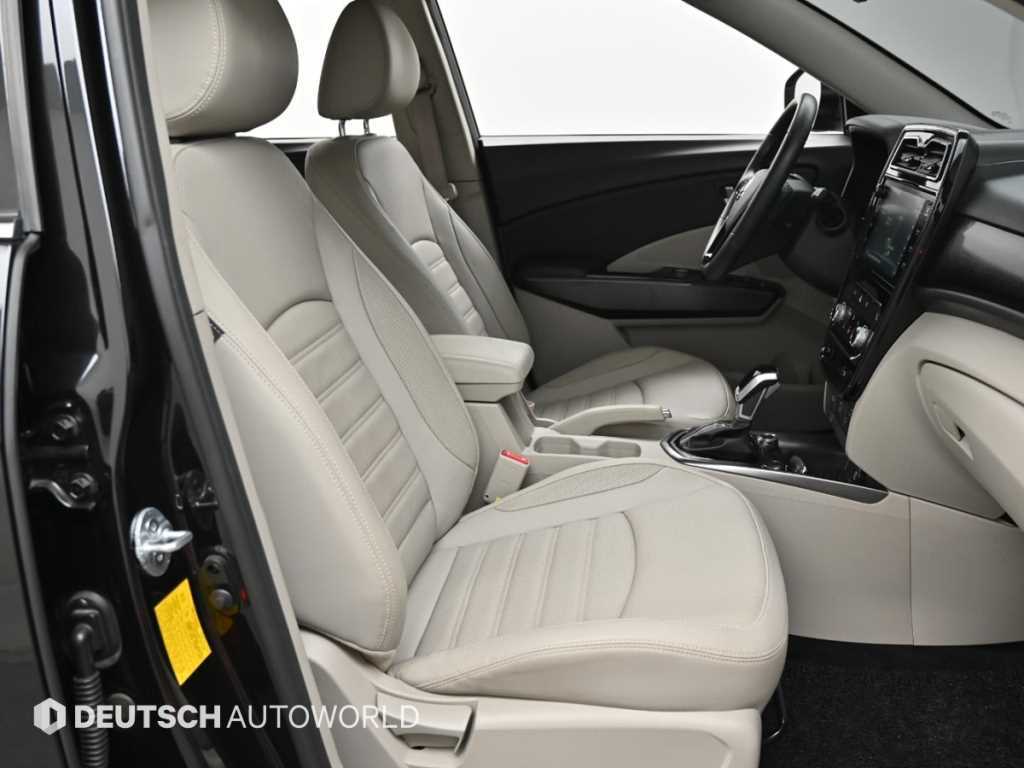 Ssangyong Tivoli - Vista 10