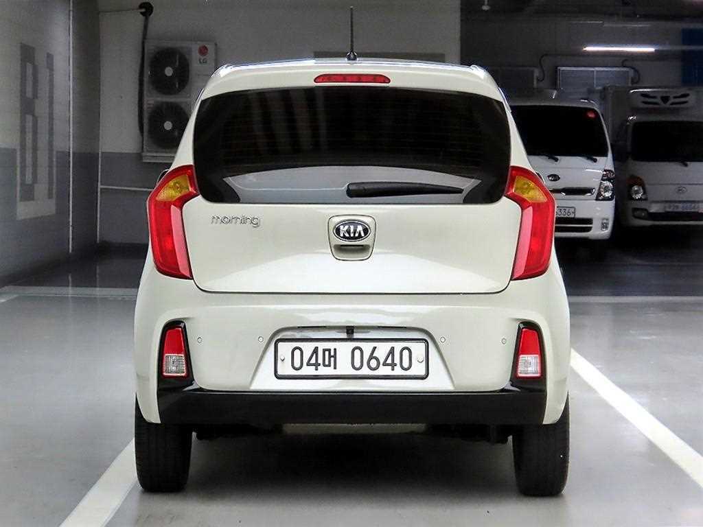 KIA Morning - Vista 3