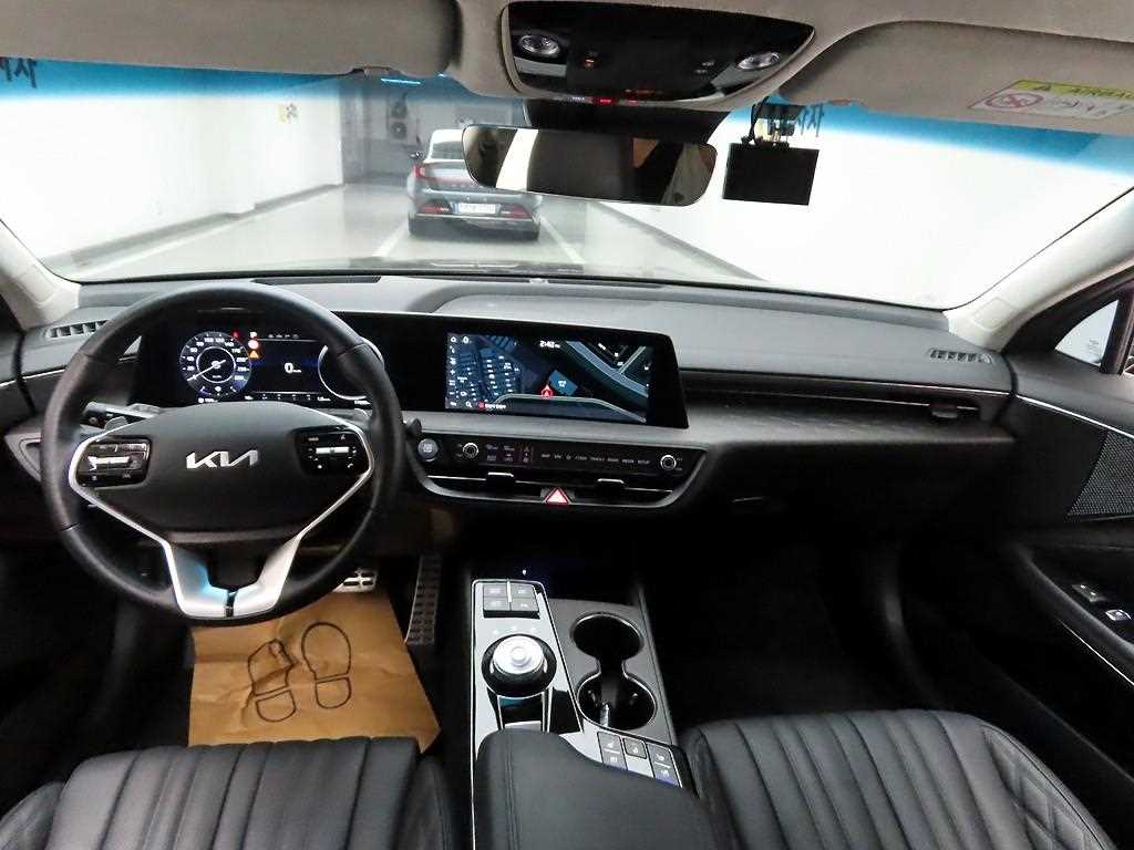 KIA K8 - Vista 7
