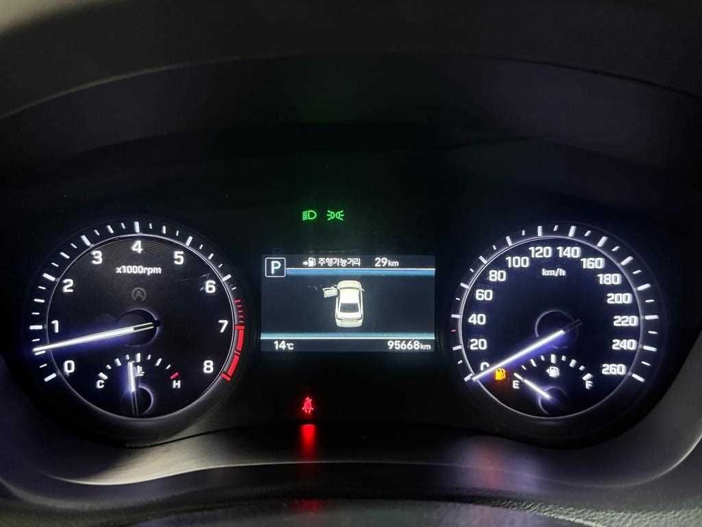 Genesis G80 - Vista 9