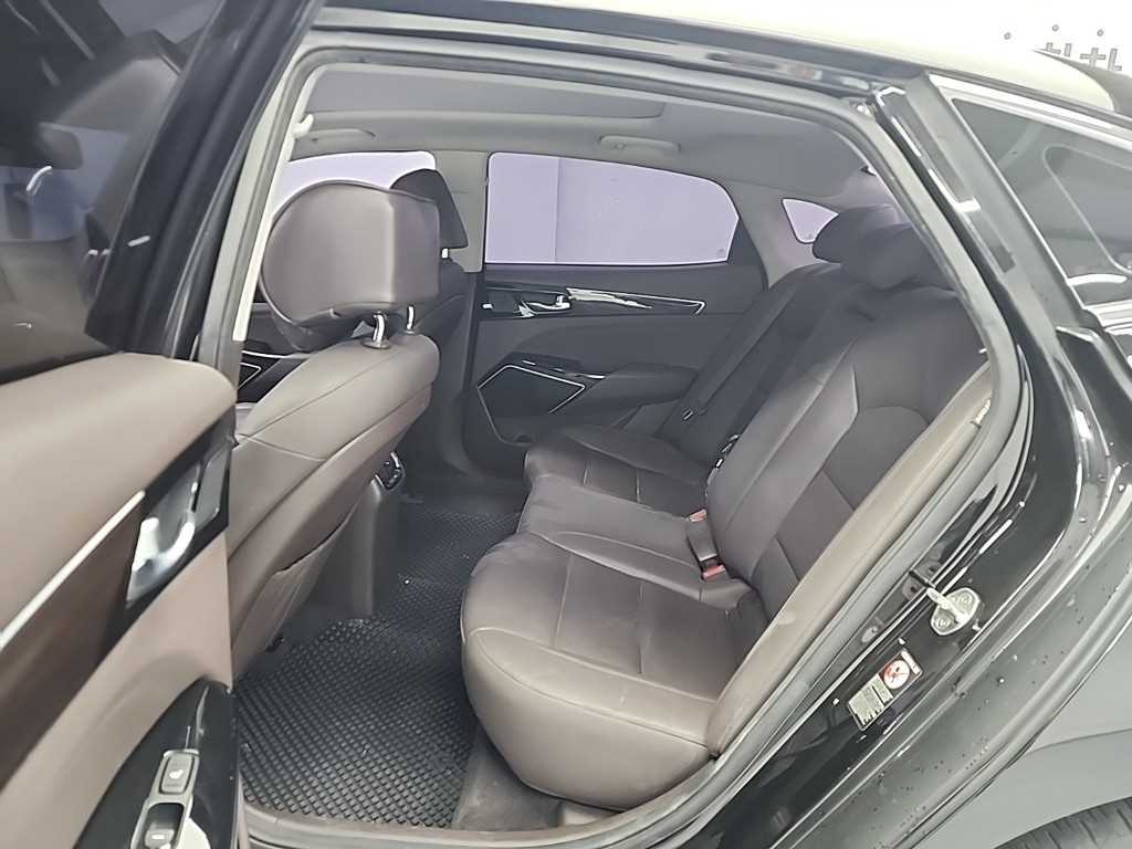 KIA K7 - Vista 12