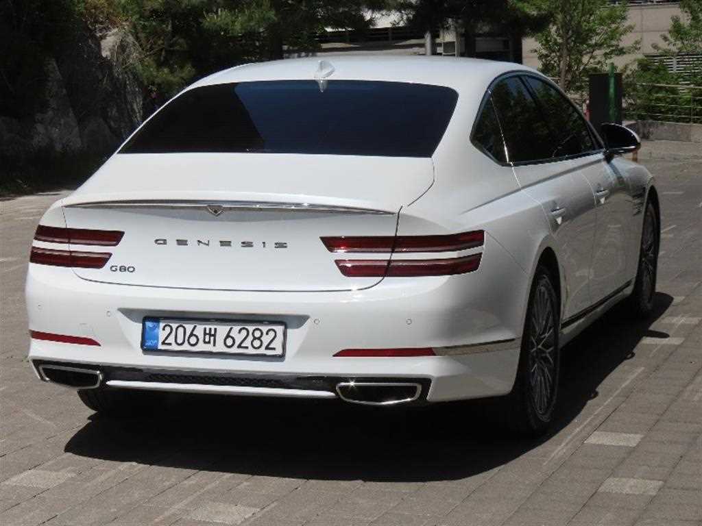 Genesis G80 - Vista 3