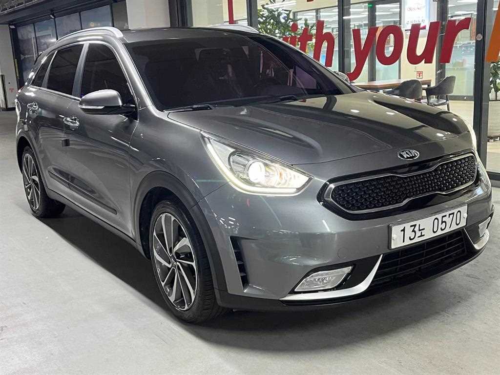 KIA Niro 2017 Gris - Importación desde Corea - HF Imports Iquique - Foto 1