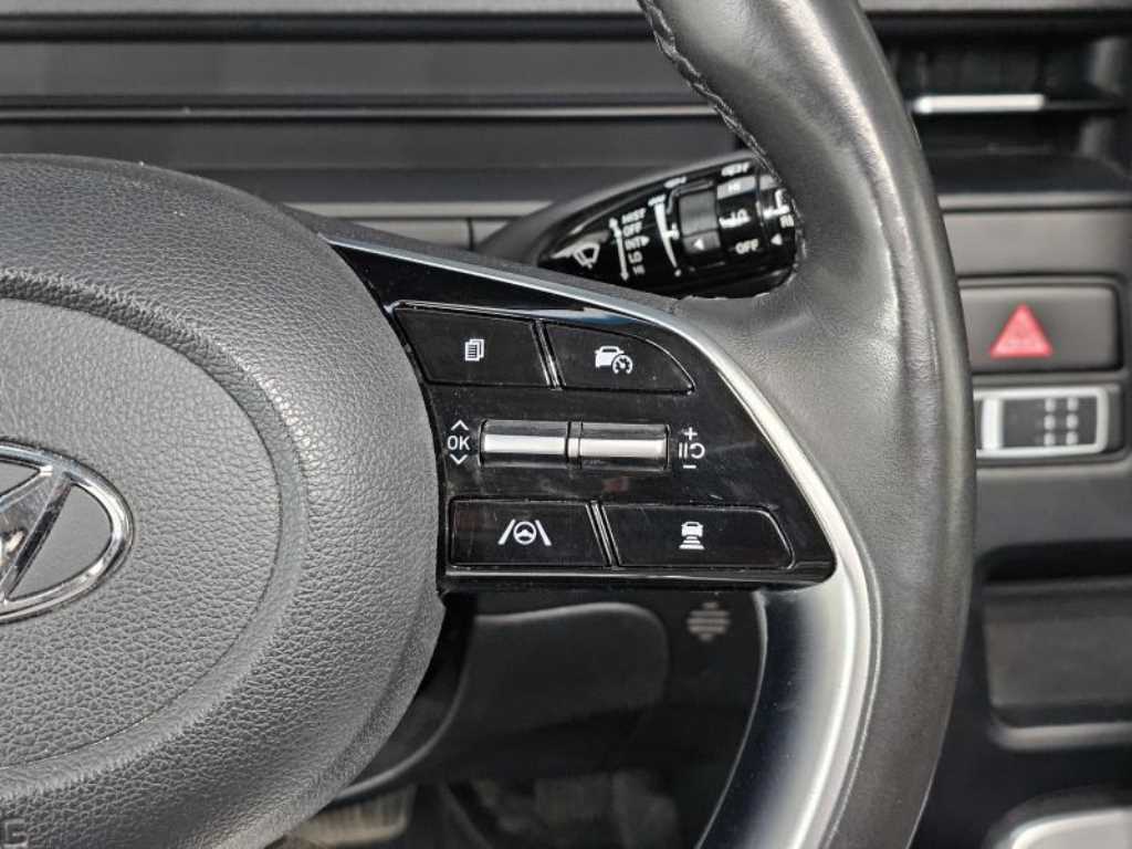 HYUNDAI Staria - Vista 8