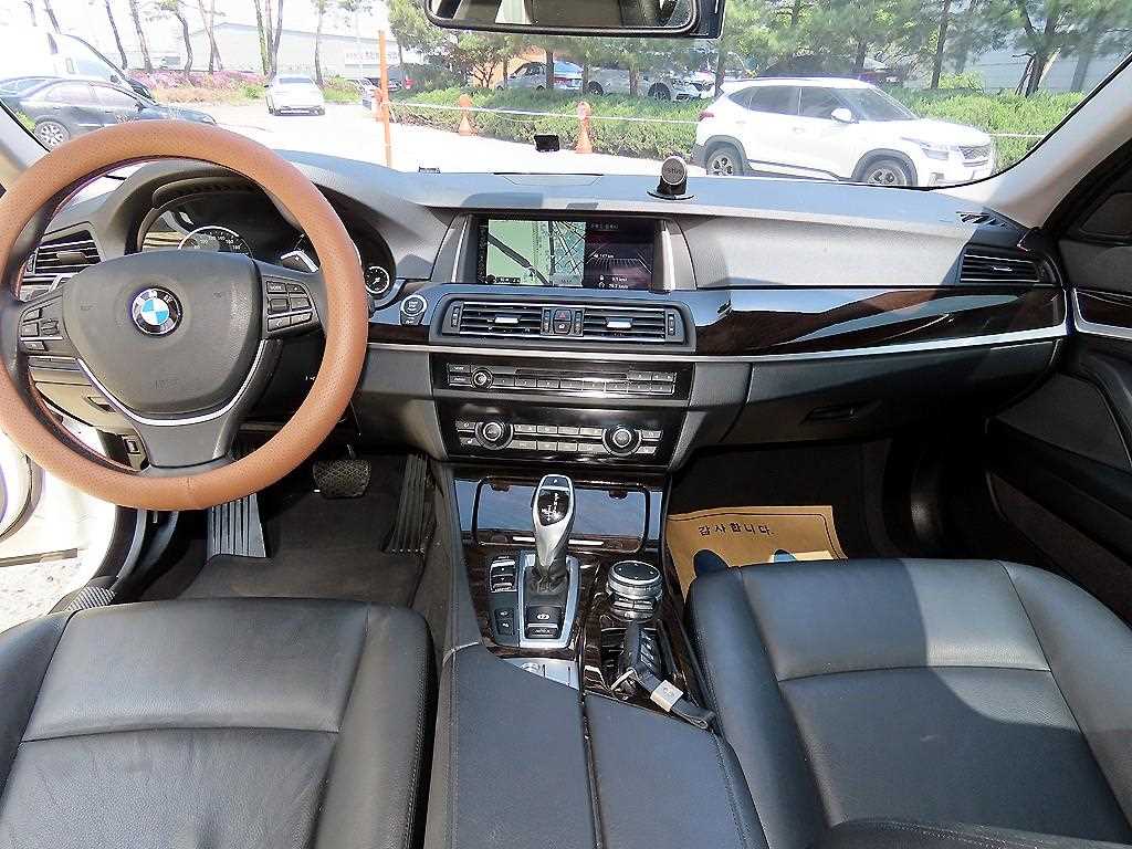 BMW 5 Series - Vista 7