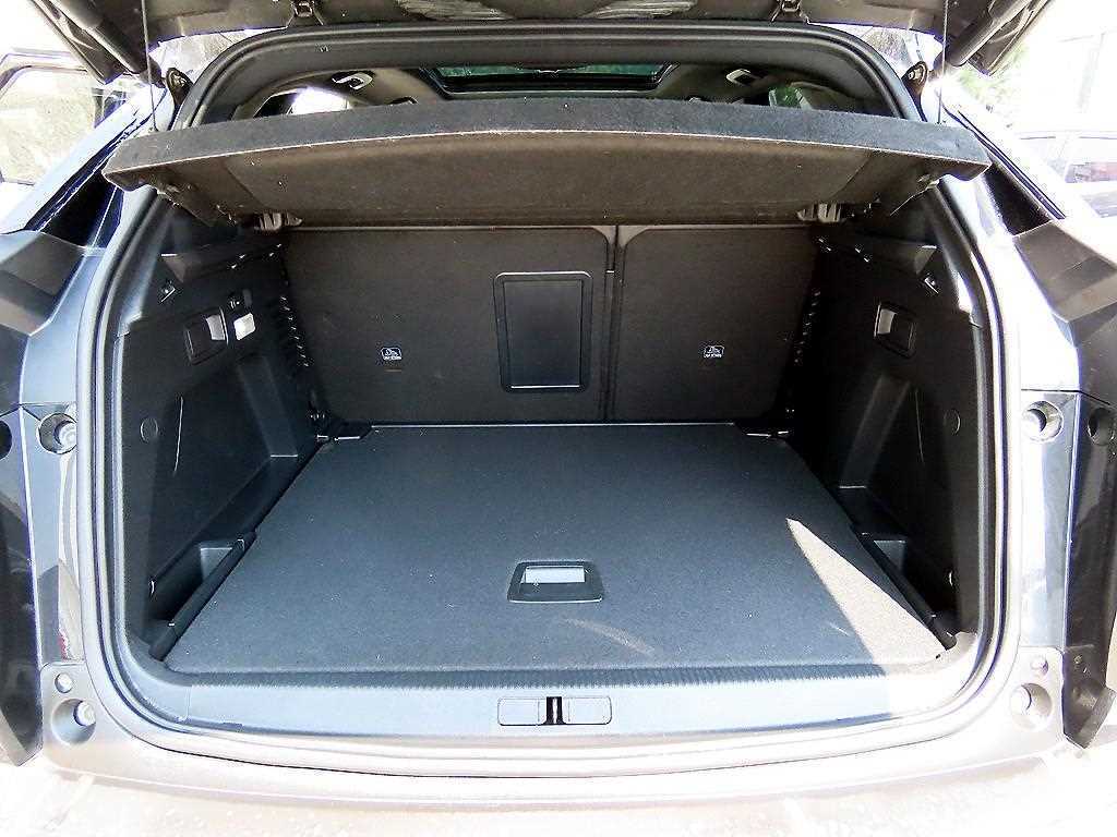 Peugeot 3008 2019 Negro - Importación desde Corea - HF Imports Iquique - Foto 17