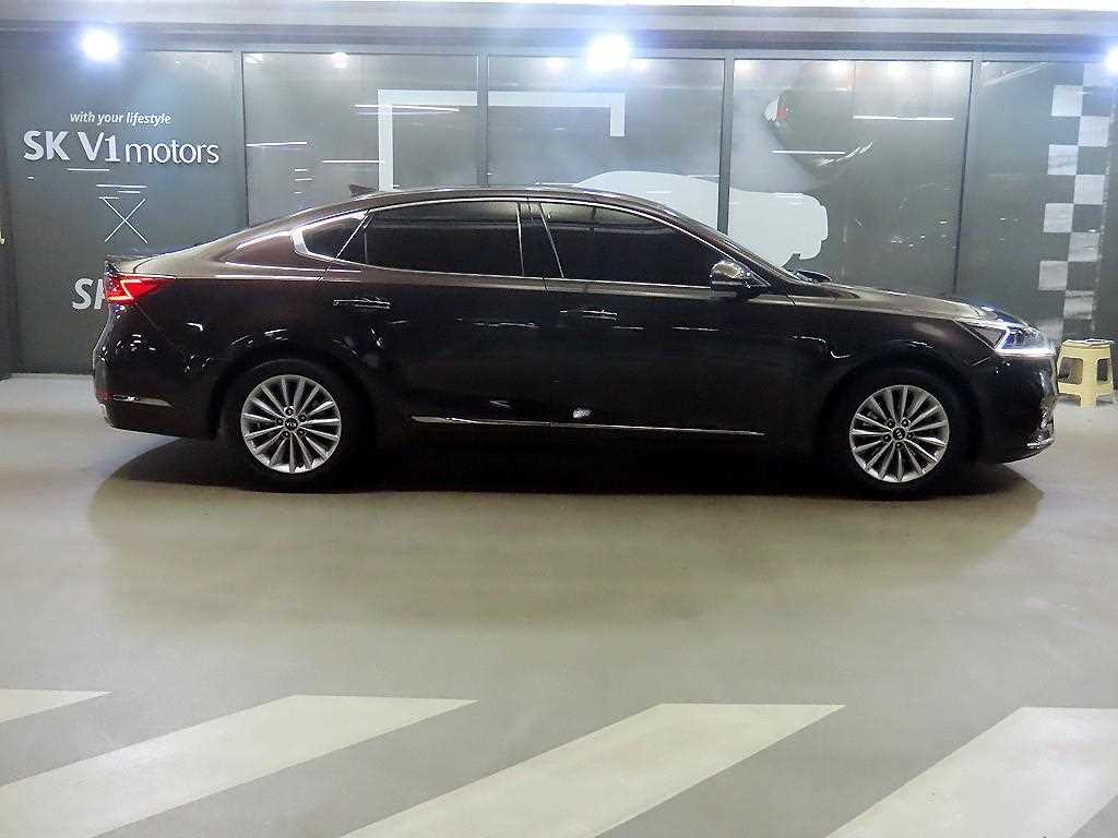 KIA K7 - Vista 3