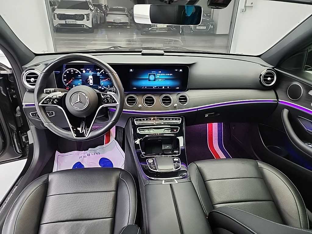 Mercedes Benz E class - Vista 7