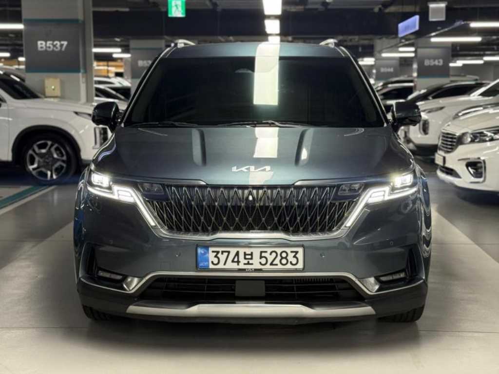 KIA Carnival 2021 Plateado - Importación desde Corea - HF Imports Iquique - Foto 1