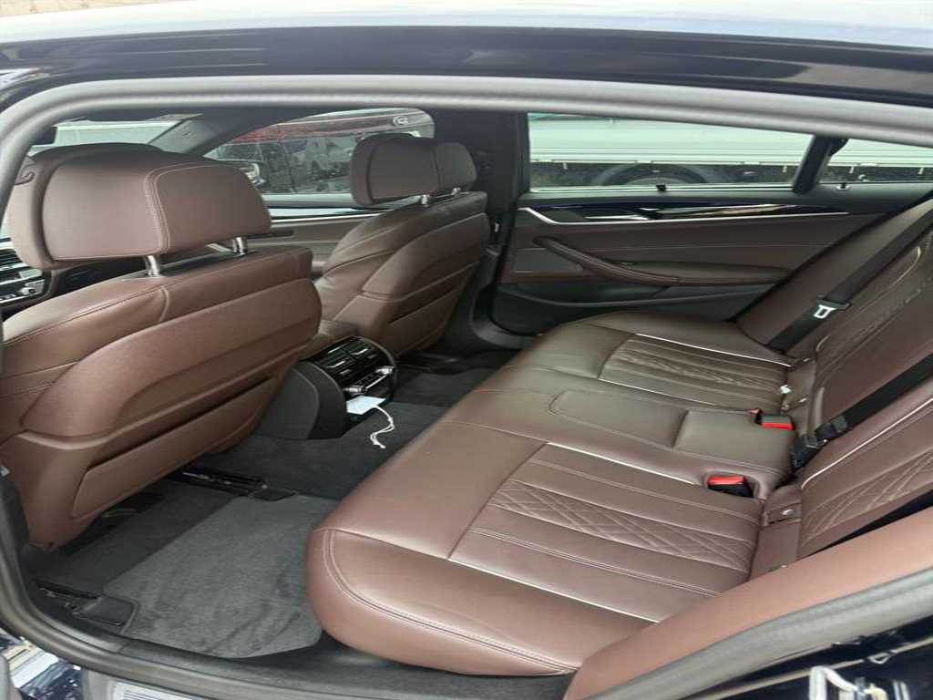 BMW 5 Series - Vista 9