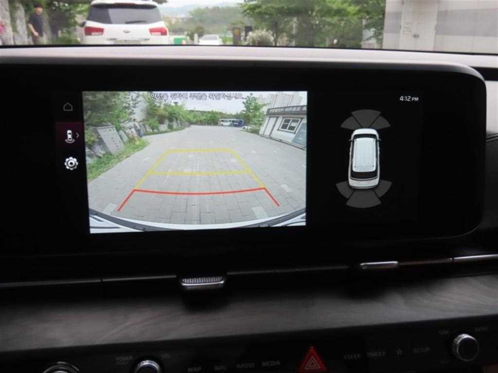 KIA Carnival - Vista 9