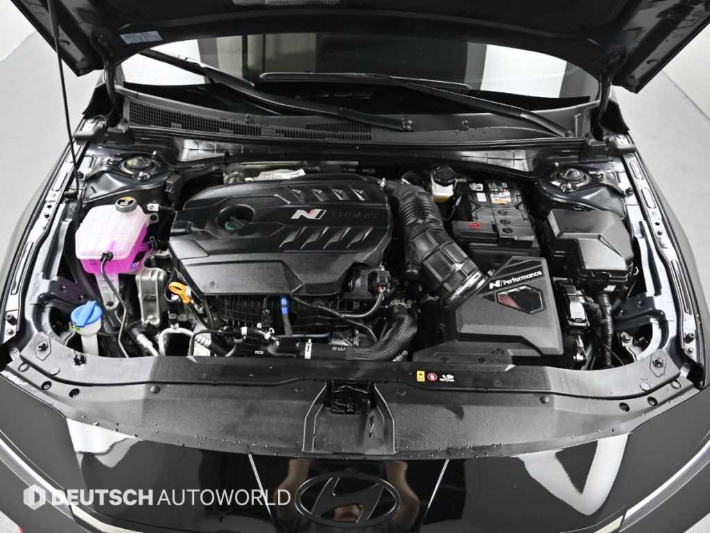 HYUNDAI Avante - Vista 6