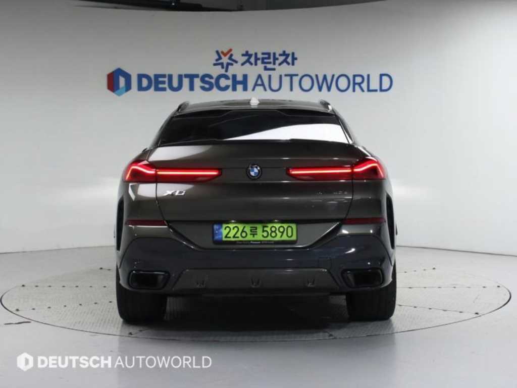 BMW X6 - Vista 3