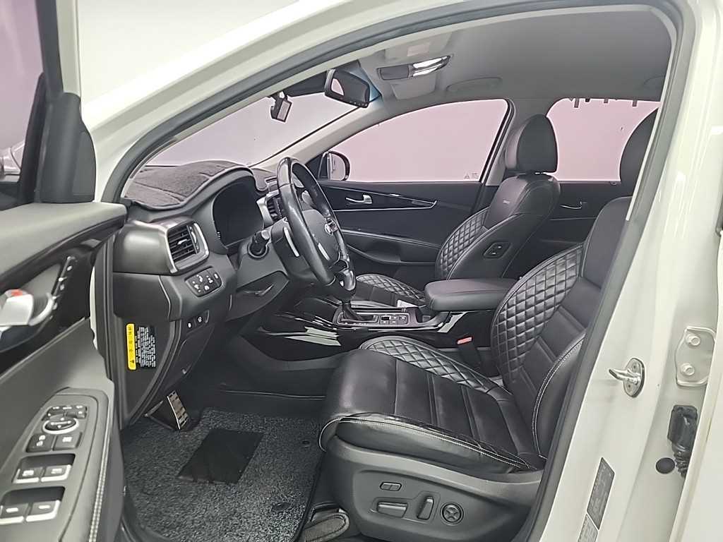 KIA Sorento - Vista 11