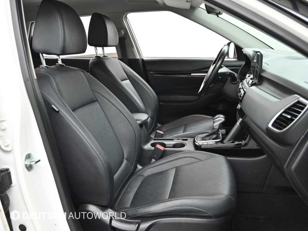 KIA Seltos - Vista 10