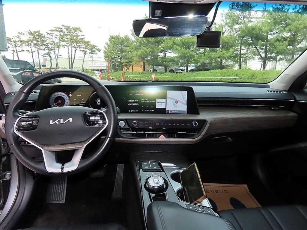 KIA K8 - Vista 7