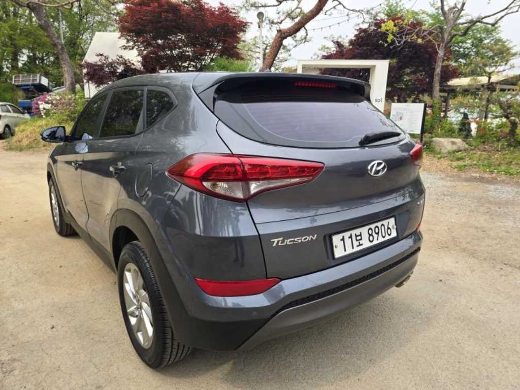 HYUNDAI Tucson - Vista 6