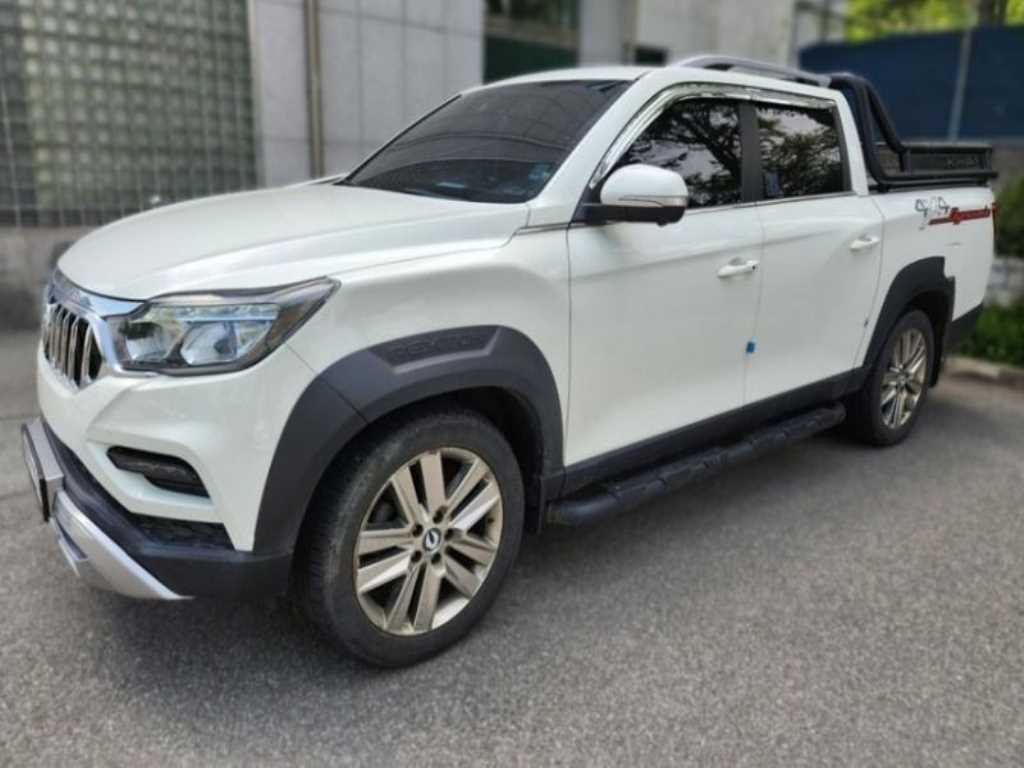 Ssangyong Rexton - Vista 3