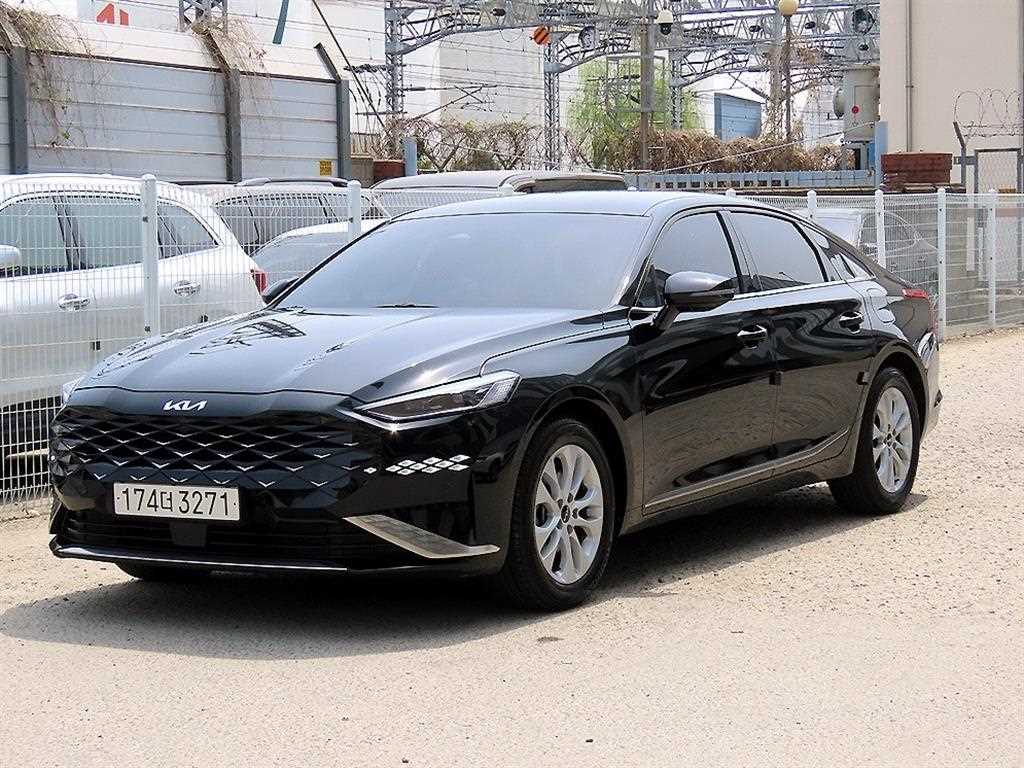 KIA K8 - Vista 2
