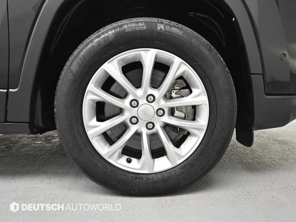 Jeep Cherokee - Vista 5