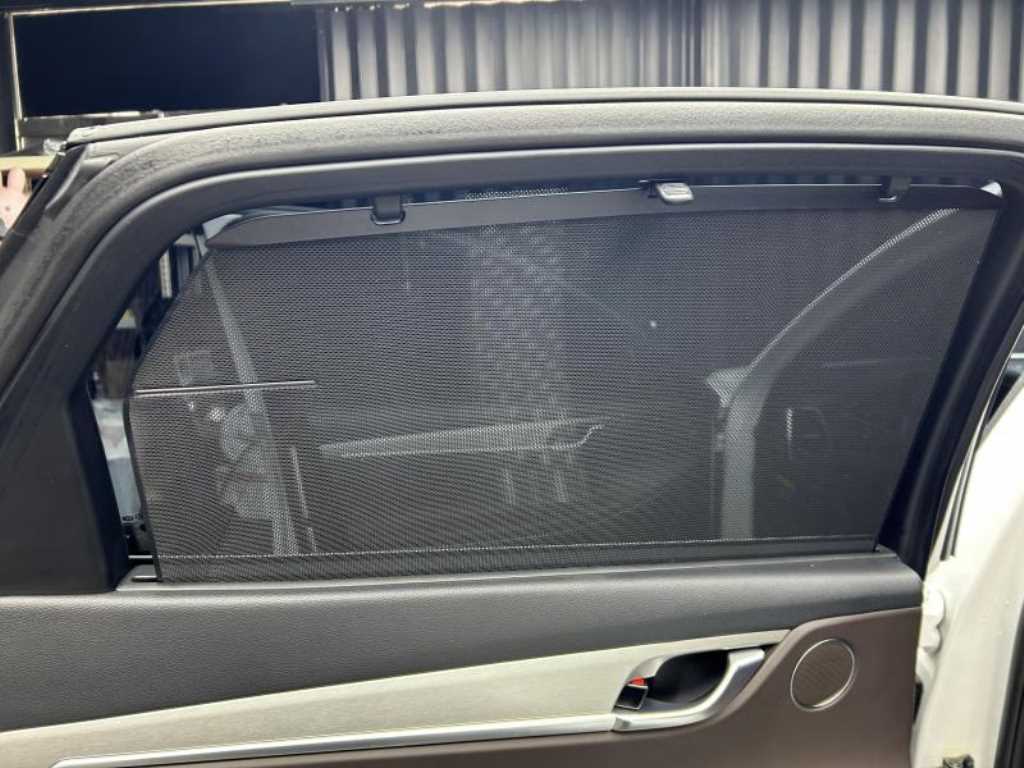 HYUNDAI Grandeur - Vista 7