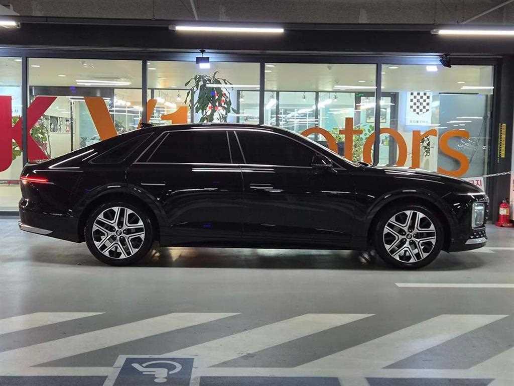 HYUNDAI Grandeur - Vista 3